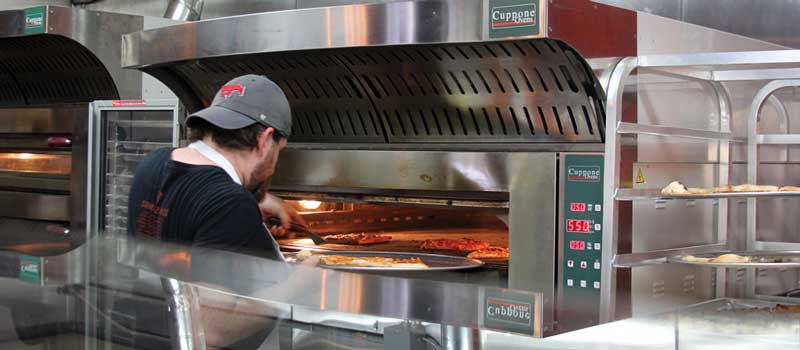 انواع-فر-پیتزا-راهنمای-خرید-فر-پیتزا-صندوقی-Type-of-pitzza-ovens-deck